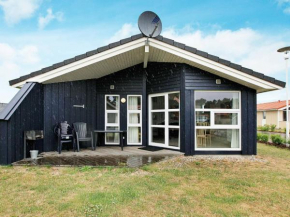 6 person holiday home in GROEMITZ, Grömitz